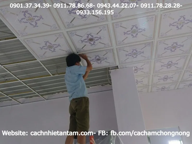 Tấm ốp trần nhựa PVC chất lượng cao, vật liệu phổ biến trong thi công nội thất hiện đại