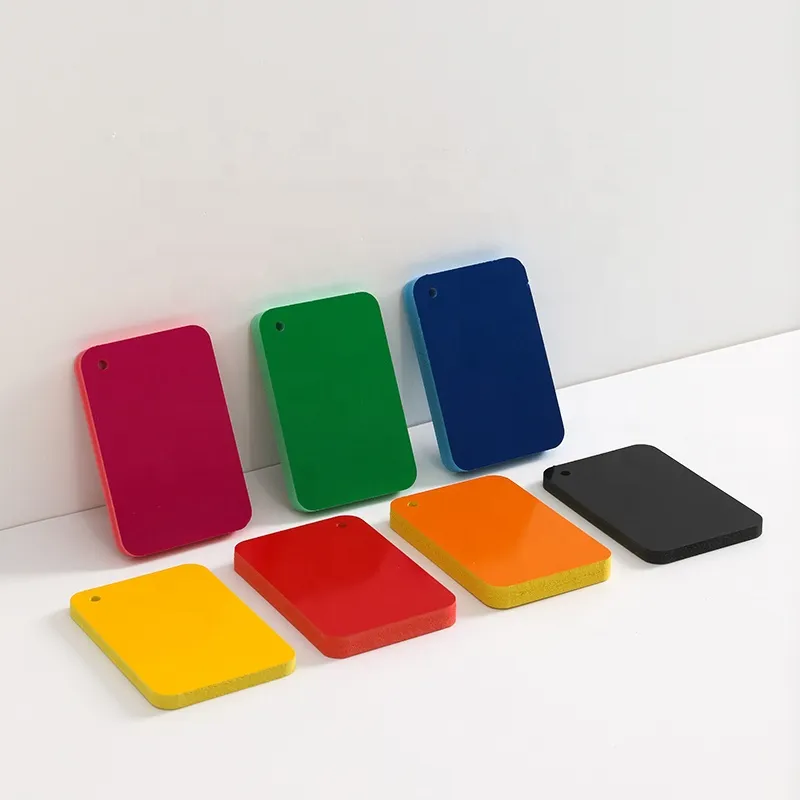 Tấm Pima PVC Foam Board với bề mặt vân đá, ứng dụng làm tấm ốp trang trí