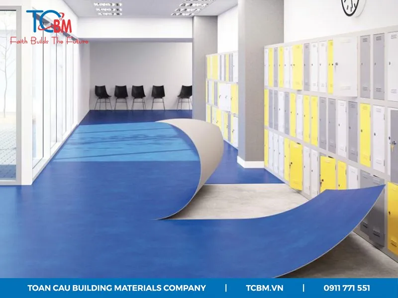 Tấm trải sàn nhựa PVC cao cấp với độ bền và khả năng chịu lực tốt