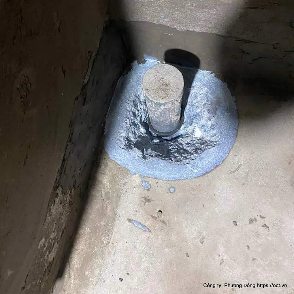 Thi công chống thấm cổ ống WC bằng băng trương nở SikaSwellStop