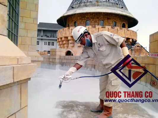 Thi công chống thấm Polydek cho sàn mái