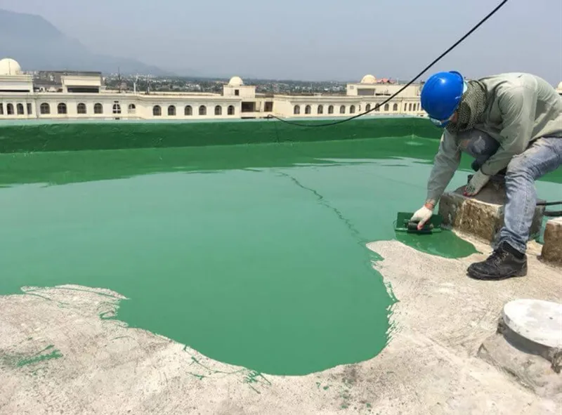 Thi công sơn chống thấm chuyên dụng trên bề mặt sân thượng mái bằng, giải pháp hiệu quả cho khu vực tiếp xúc trực tiếp với thời tiết.
