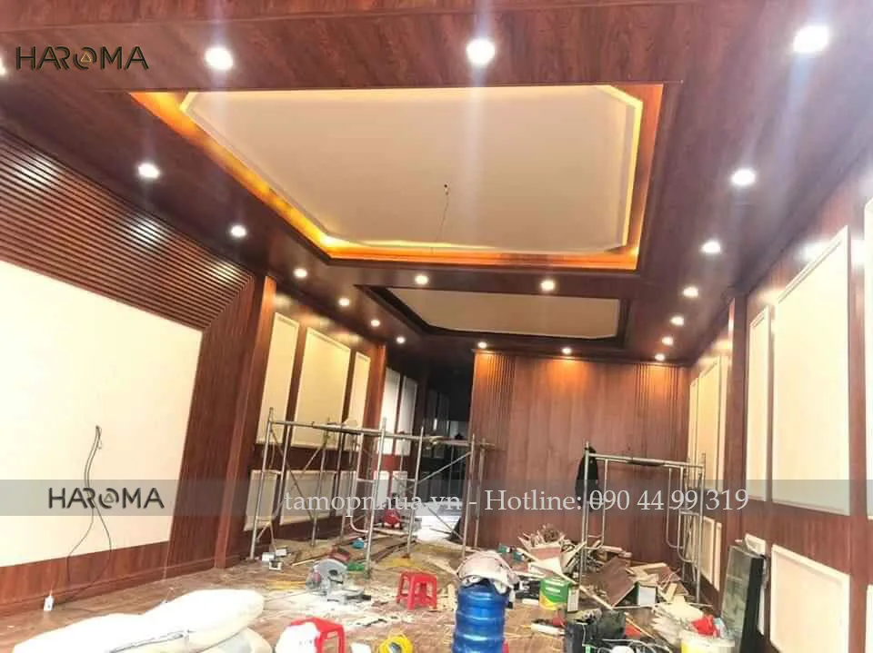 Thi công tấm nano PVC ốp tường và trần nhà