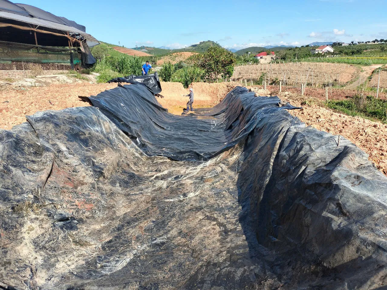 Thi công và kiểm tra chất lượng màng chống thấm HDPE cho hầm Biogas