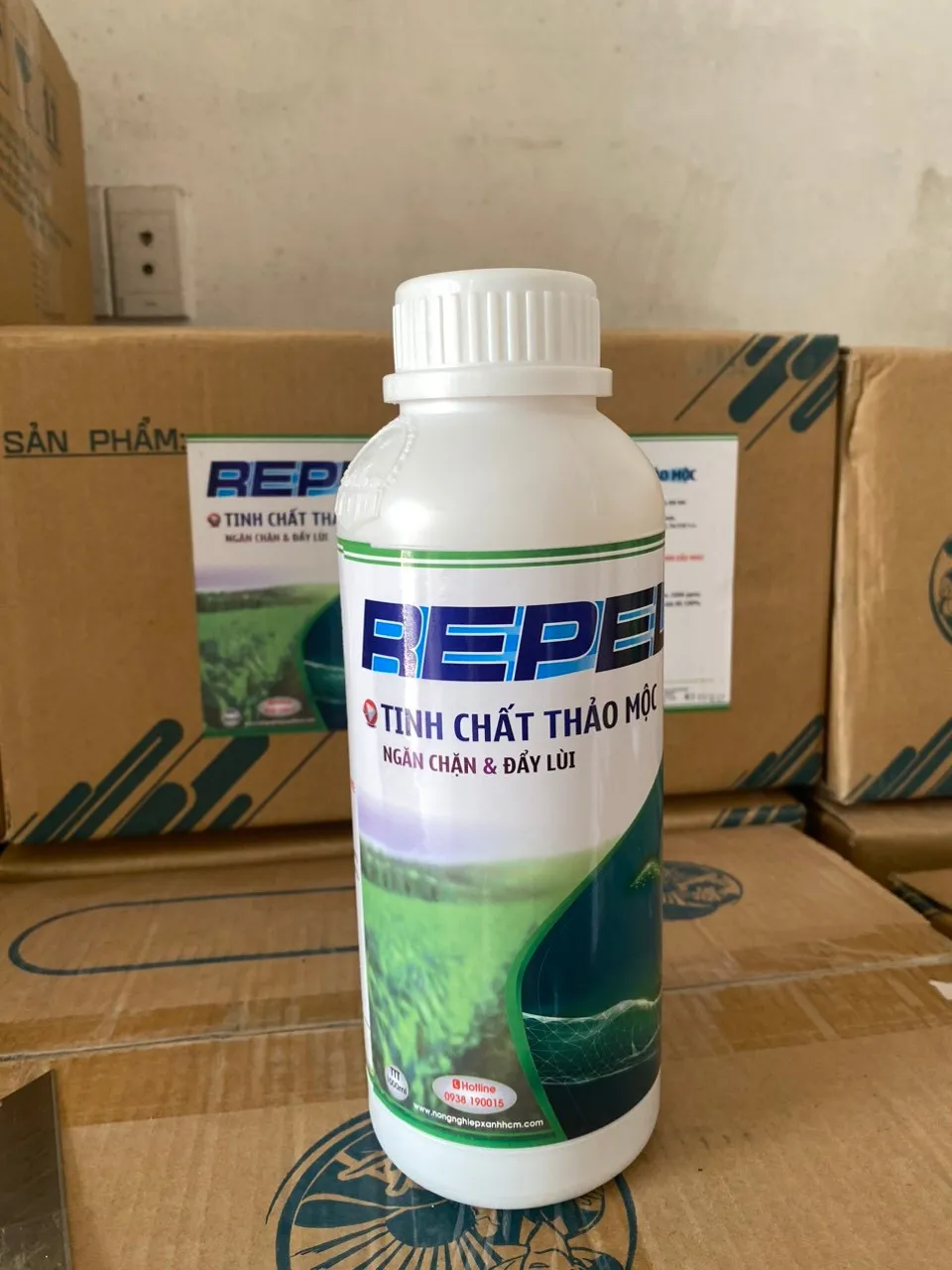 tinh dầu thảo mộc Repel chai 1 lít ngăn ngừa nấm khuẩn và côn trùng
