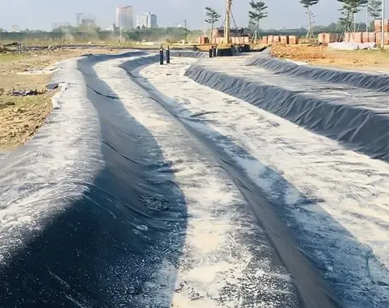 Tổng quan ứng dụng màng chống thấm HDPE hiệu quả trong phòng ngừa ô nhiễm đất đai