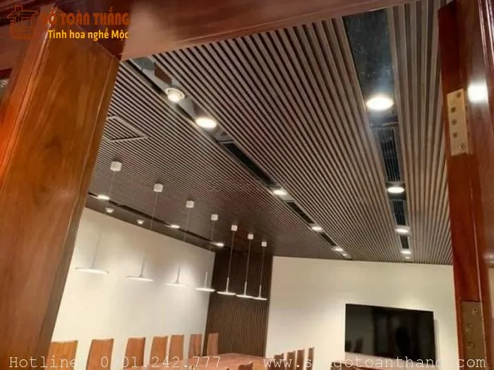 Trần nhựa sóng là điểm nhấn cho mọi công trình hiện đại