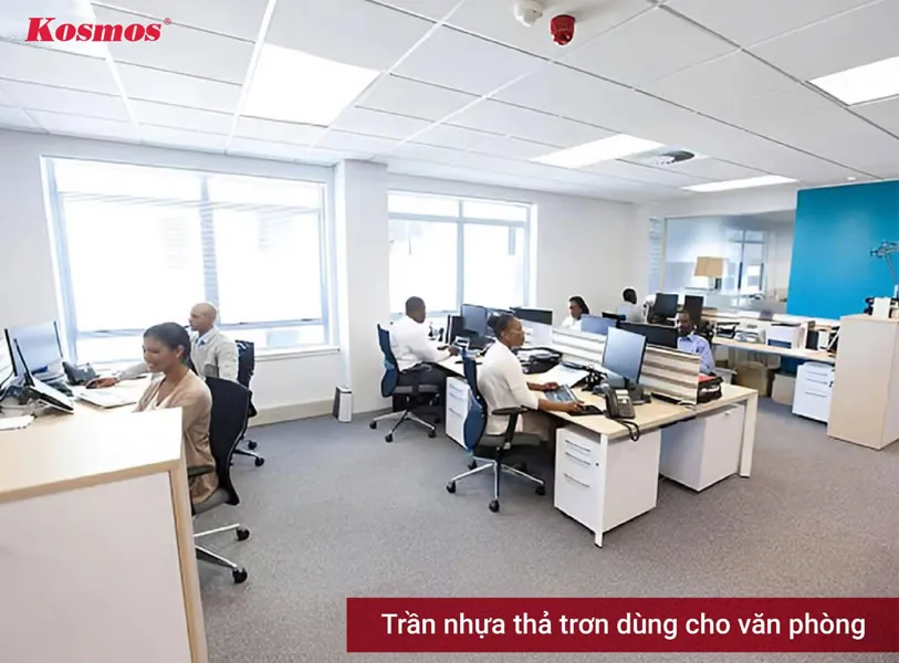 Trần nhựa thả trơn được ứng dụng rộng rãi trong các không gian văn phòng