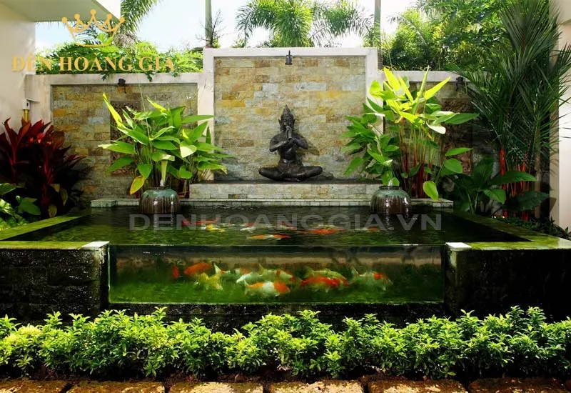 Ý tưởng trang trí hồ cá xi măng kết hợp với kính